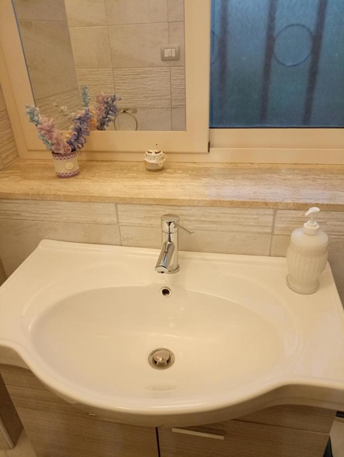 La Dimora Degli Dei Apartment Бари Екстериор снимка